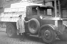 Guu-14 Albion Lorry, John