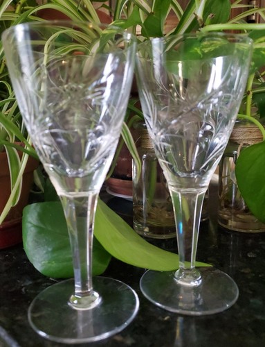 Stuart windermere wine - stuart, glasses