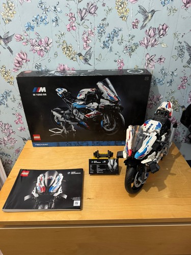 Lego technic bmw 1000 rr - bmw,