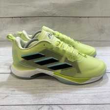 Adidas Avacourt Women’s