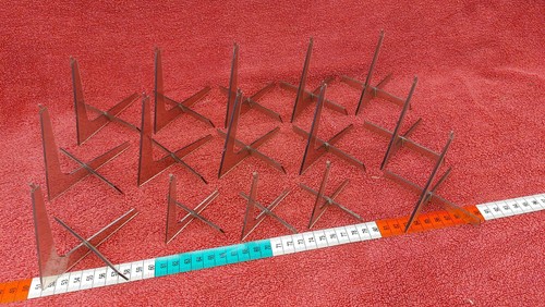 Model aircraft stands job - aircraft,