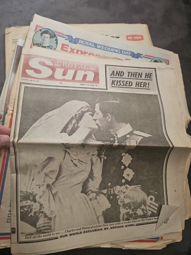 The royals newspapers queen - royals, newspapers,