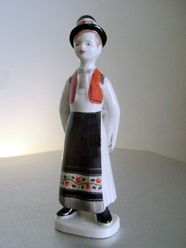 Vintage pottery figurine - vintage, –