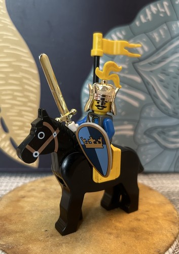 Lego castle minifigure - lego,