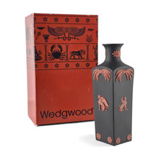 Wedgwood Black Basalt & Terracotta Egyptian Vase Feat. Winged Sphinx Ba-Bird