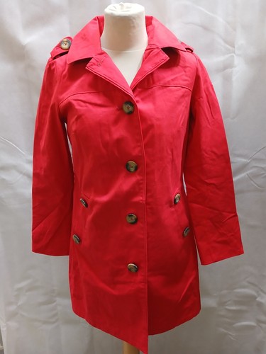 Bnwt boden red - bnwt, button