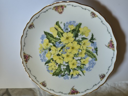 Royal albert collectable - royal, plate