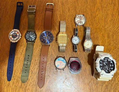 Lot quartz watches - 10,
