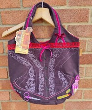 BNWT MAMATAYOE COLLECTION