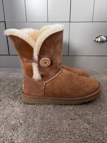 Genuine ugg boots bailey - genuine,