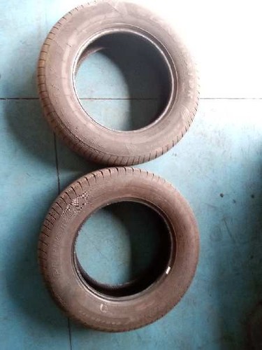 245 111h tyre 17 - 245-65-17, xl