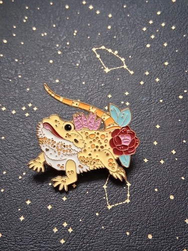 Bearded dragon enamel - bearded,