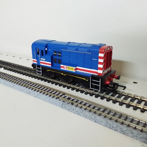 Hornby railroad r3156 class - railroad,