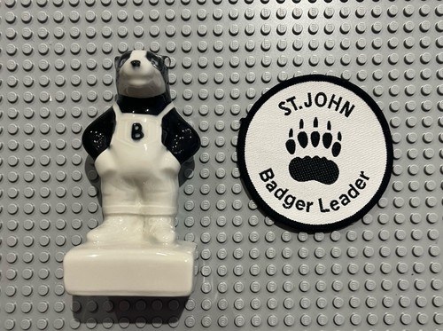 John ambulance badger - ambulance,