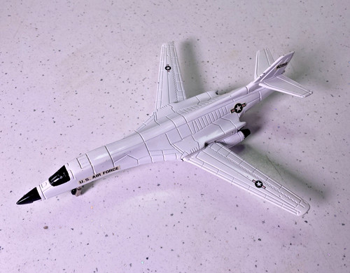 Ertl air force - force, b-1