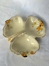 Crown Ducal Sunburst Trefoil serving dish 