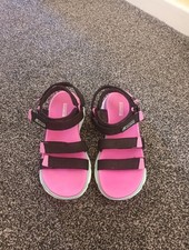 Skechers Women's Goga Mat