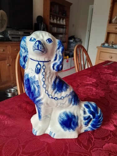 Large moorland pottery - moorland,