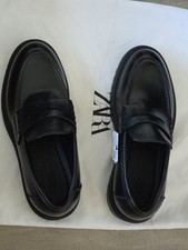 Zara Mens's Loafers Black Leather Size 7