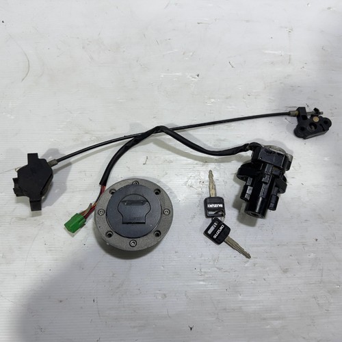Suzuki gsxr1100w - 93-96,