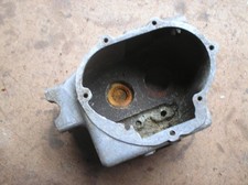 Velocette 250 350 500 MOV MAC MSS rigid ?? DAMAGED gearbox shell case USED