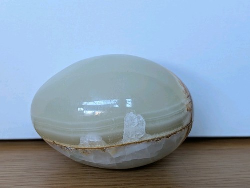 Vintage onyx alabaster egg - onyx,