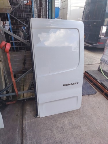 Vauxhall vivaro renault trafic - vauxhall,