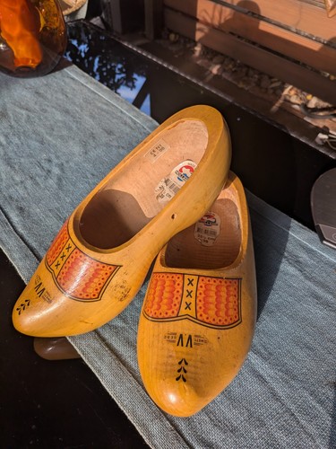 Authentic dutch yellow wooden - authentic,