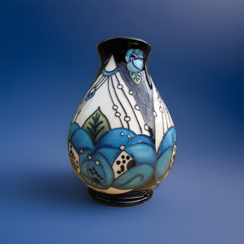 Moorcroft rennie rose - rose, blue
