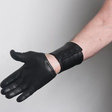 Rufstok Leather Wrist Gauntlet