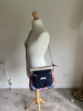 Pavers Ladies Medium Size