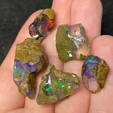 15g Natural Ethiopian Opal Rough Lot – Red, Green & Violet Fire, Mixed Grade