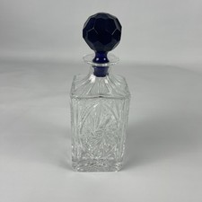 Crystal glass whisky decanter