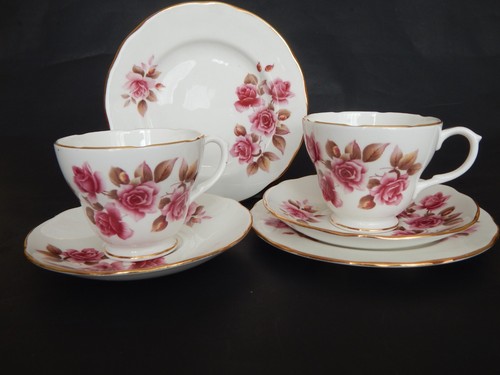 Vintage trios pink floral - trios,