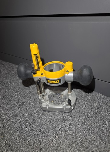 Dewalt d262004 18v - 18v, router