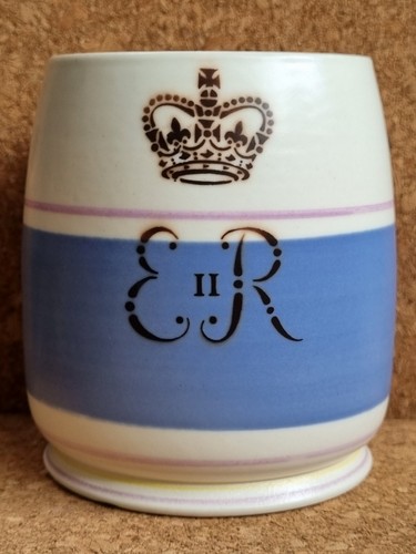 Poole pottery beaker 1953 - pottery,