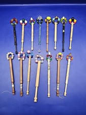 15 wooden decorated lace