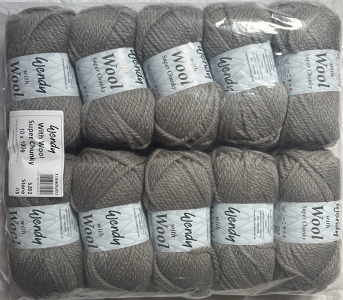 Wendy with wool - wendy,