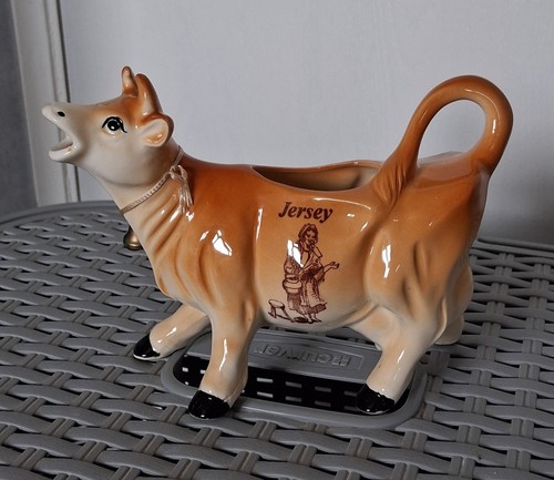 Vintage novelty ceramic - novelty, jersey