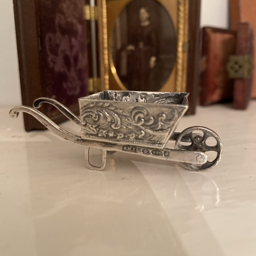 Hanau chester antique silver - hanau,