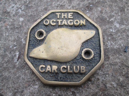 The octagon car - octagon,