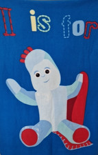In The Night Garden Iggle Piggle Fleece Blanket CBeebies blue 110x140cm I is for