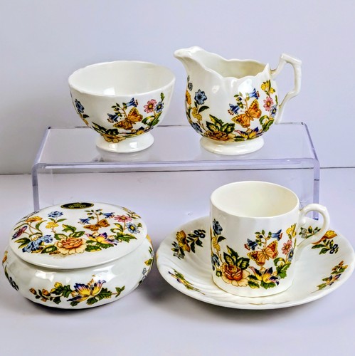 Aynsley cottage garden - garden, set