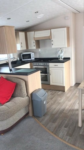 Caravan hire golden gate - caravan, at
