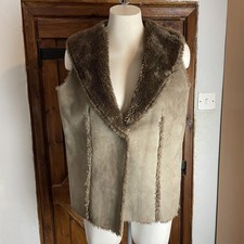 Harvey & Jones Y2K Brown Faux