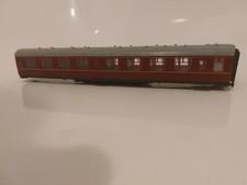 OO Gauge Mk1 Maroon Coach