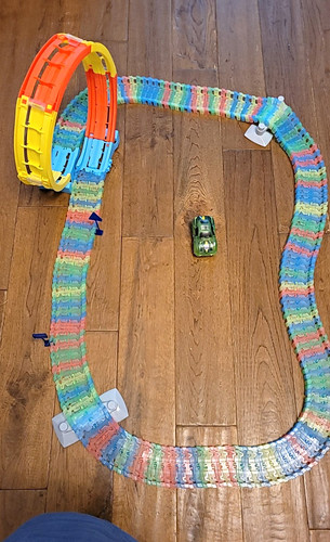 Stunt tracks glow 165pc 360 - 165pc,