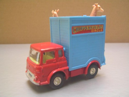 Corgi toys 503 chipperfields - corgi,