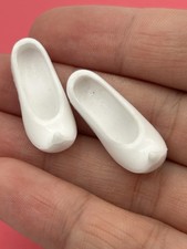 1994 Mattel  White Jasmine