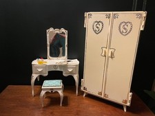 Vintage Pedigree Sindy Dolls